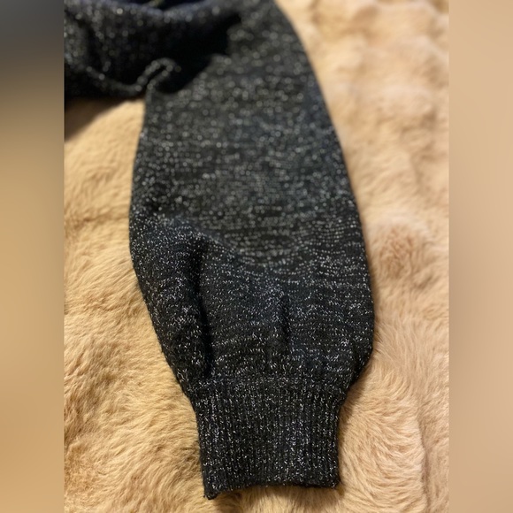 H&M Divided Womens Off The Shoulder Sweater Black Size Large - Picture 6 of 7